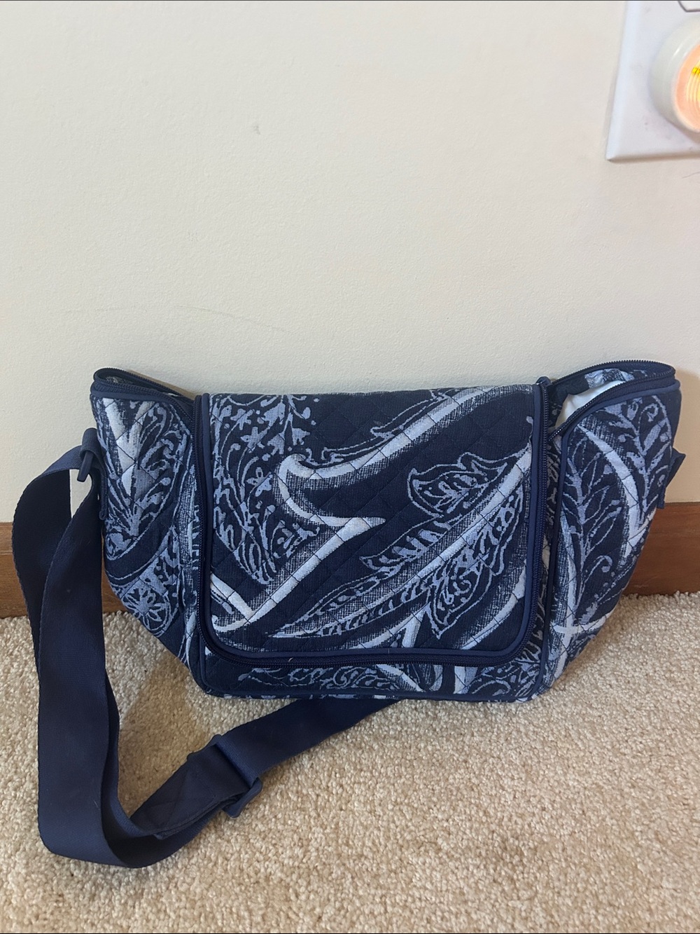 Vera Bradley insulated lunch box